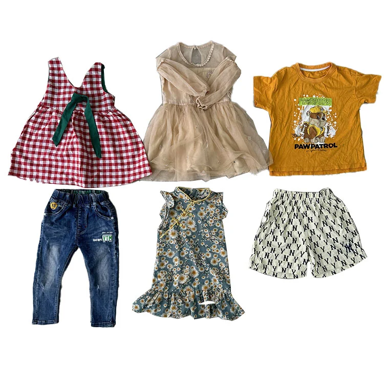 Gebruikte kinder zomerkleding