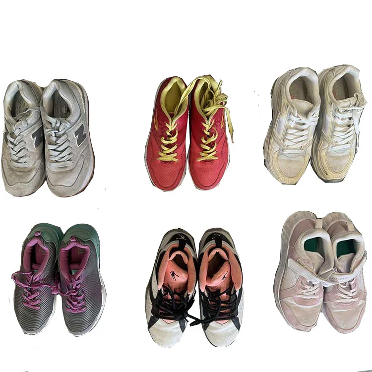 Gebruikte dames sportschoenen